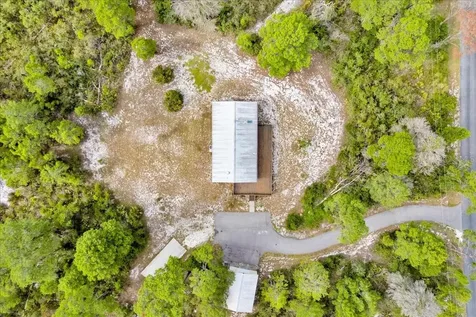 13 Sugar Pine Loop Lake Wales FL 33898