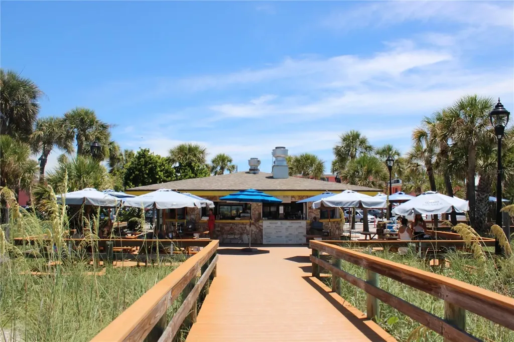 6800 Sunset Way St Pete Beach FL 33706