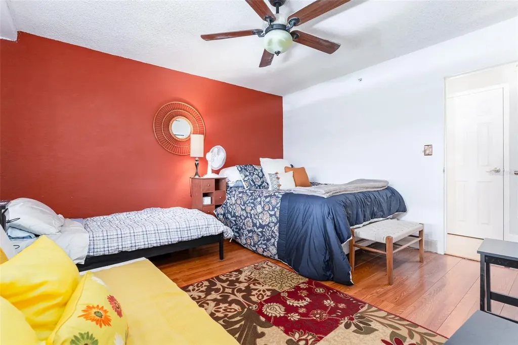 3315 58th Avenue S St Petersburg FL 33712