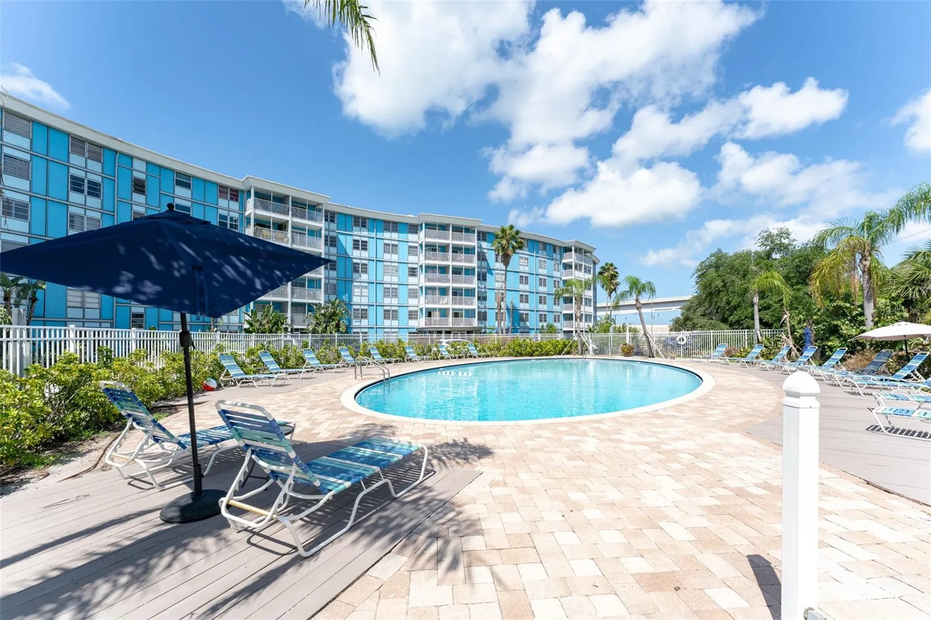 3315 58th Avenue S St Petersburg FL 33712