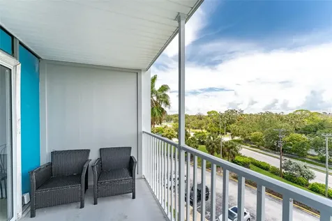 3315 58th Avenue S St Petersburg FL 33712