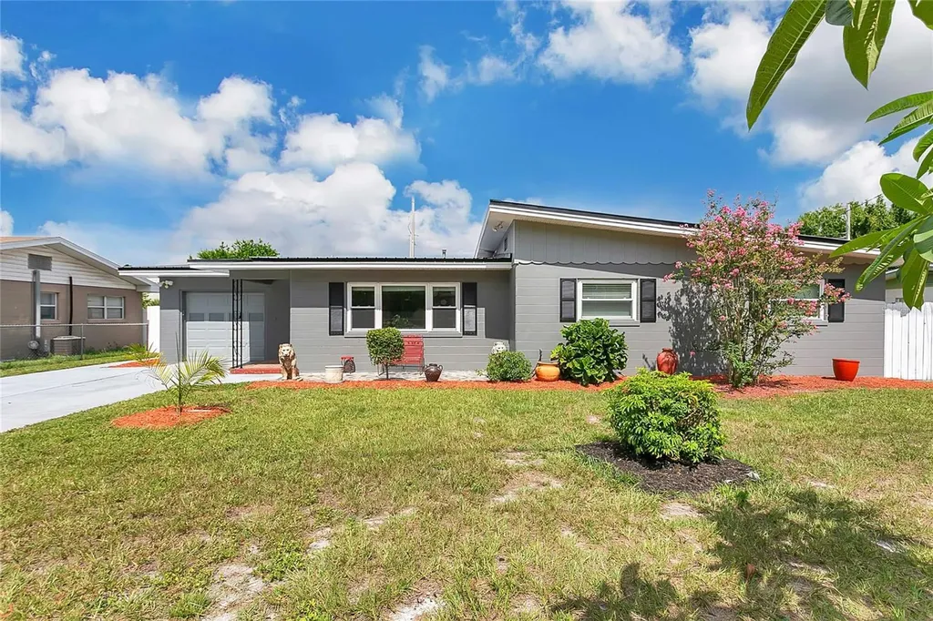 686 22nd Street NW Winter Haven FL 33880