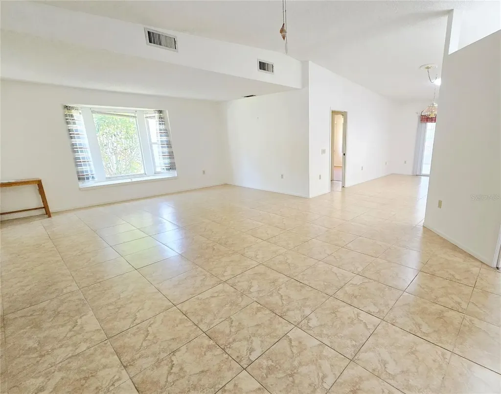 5638 Garden Lakes Palm Bradenton FL 34203