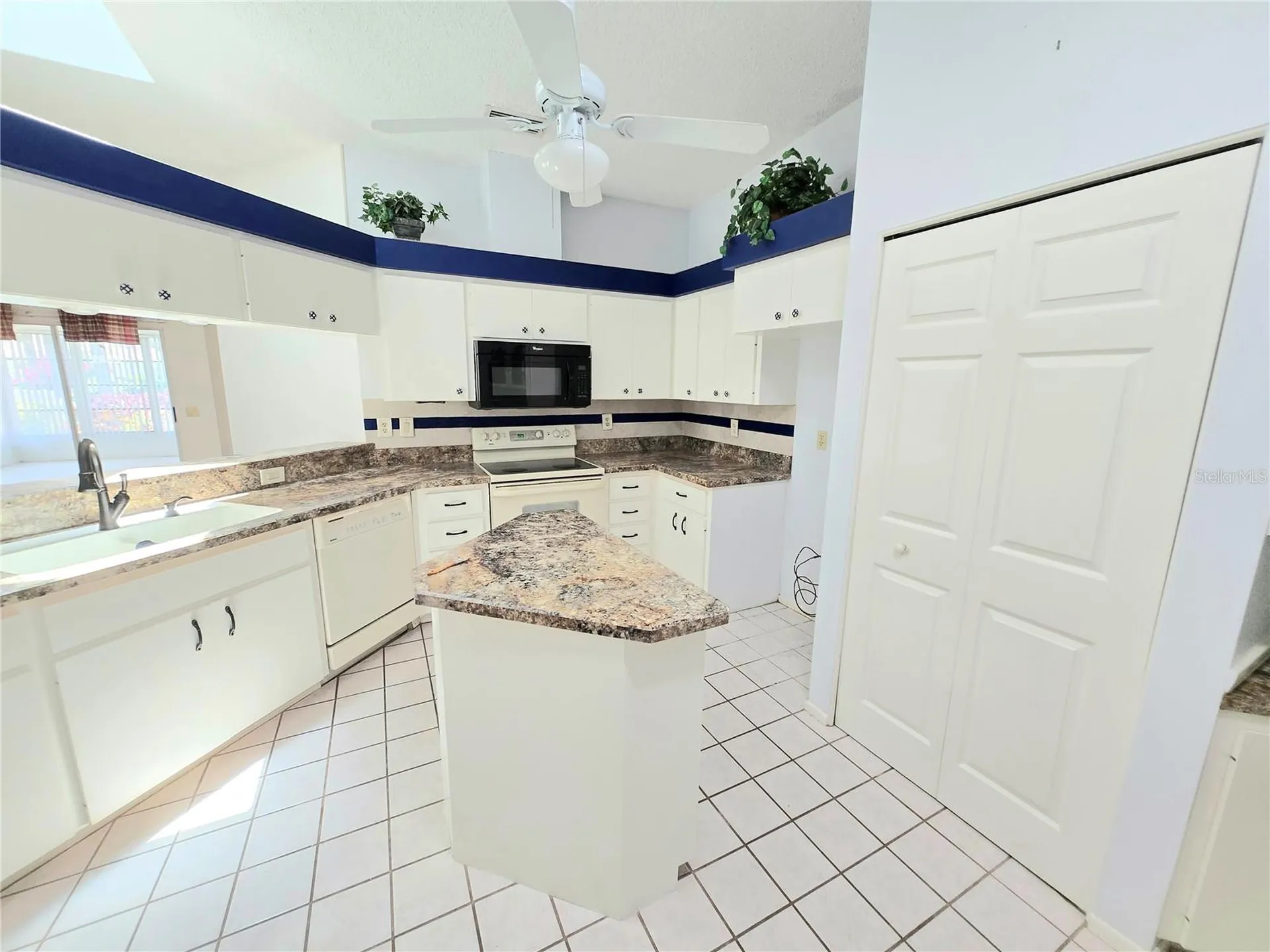 5638 Garden Lakes Palm Bradenton FL 34203
