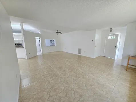 5638 Garden Lakes Palm Bradenton FL 34203