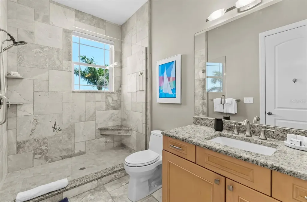7815 9th Avenue S St Petersburg FL 33707
