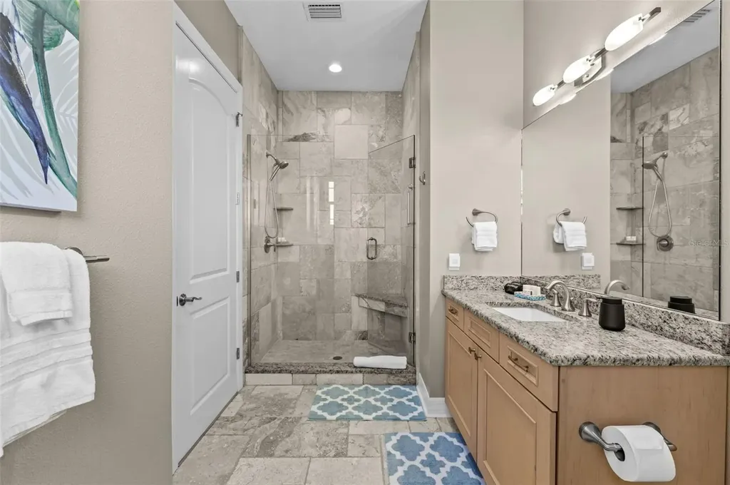 7815 9th Avenue S St Petersburg FL 33707