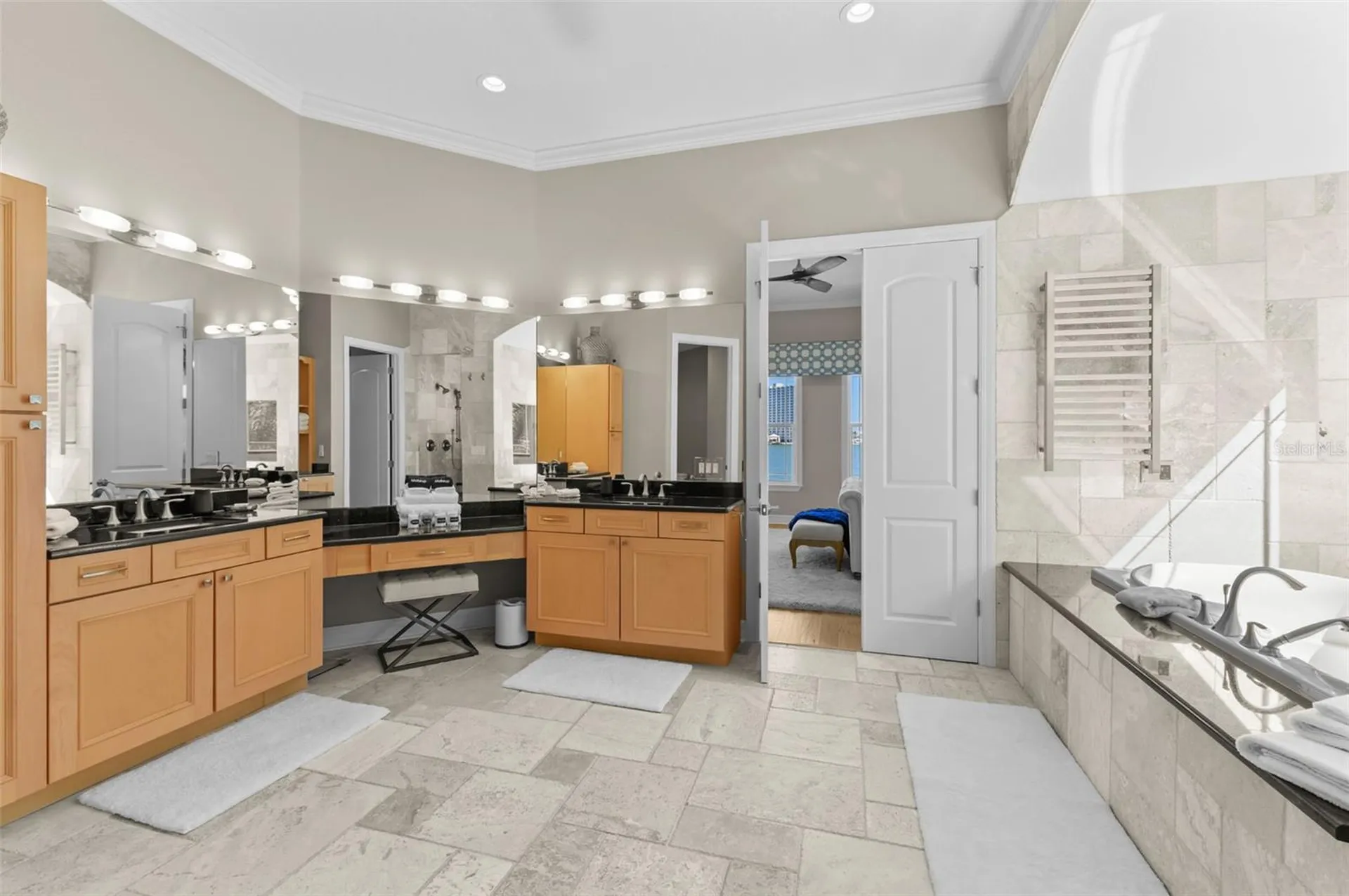 7815 9th Avenue S St Petersburg FL 33707