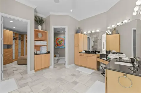 7815 9th Avenue S St Petersburg FL 33707