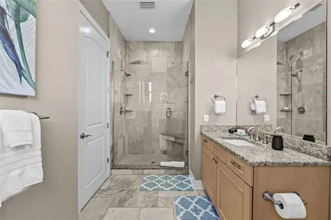 7815 9th Avenue S St Petersburg FL 33707