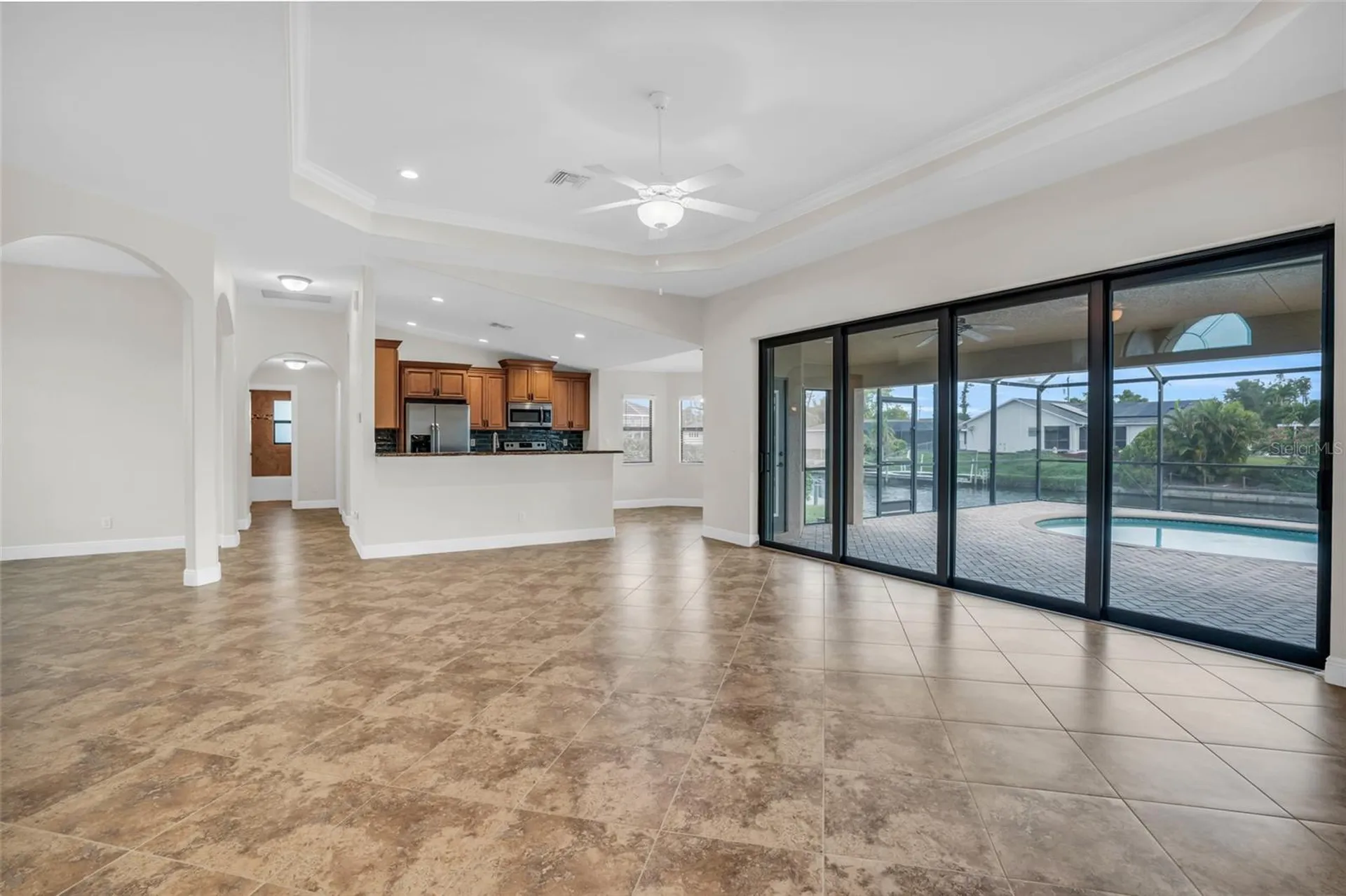 915 SE 33rd Terrace Cape Coral FL 33904