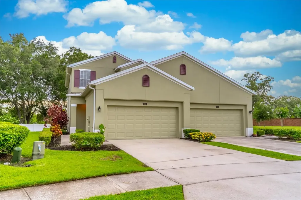 1356 Scarlet Oak Loop Winter Garden FL 34787