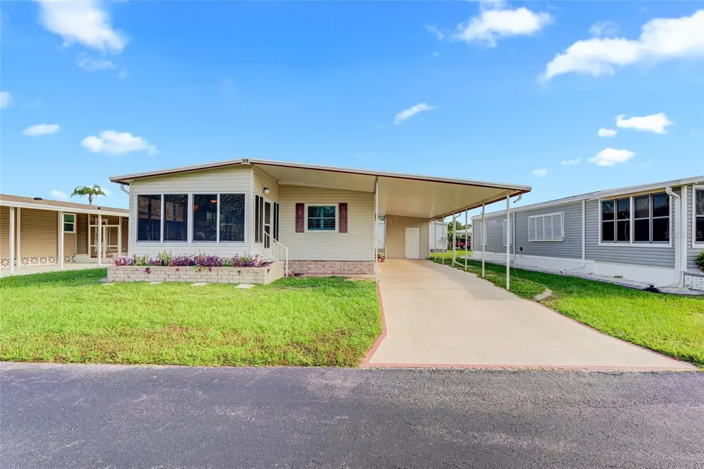 29 S Easter Island Circle Englewood FL 34223