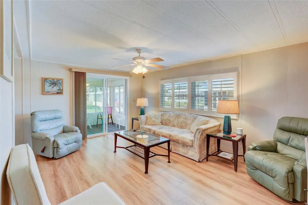 29 S Easter Island Circle Englewood FL 34223