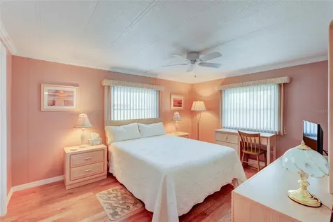 29 S Easter Island Circle Englewood FL 34223