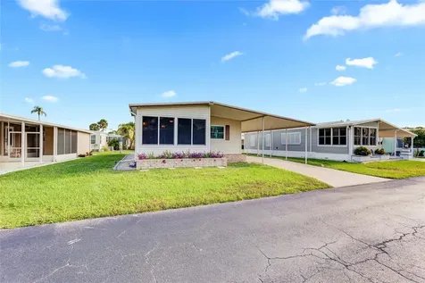 29 S Easter Island Circle Englewood FL 34223