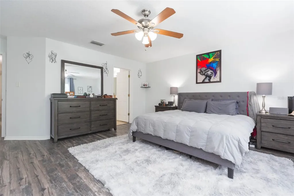 18136 Nassau Point Drive Tampa FL 33647