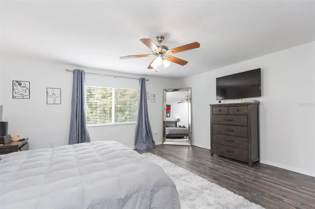 18136 Nassau Point Drive Tampa FL 33647