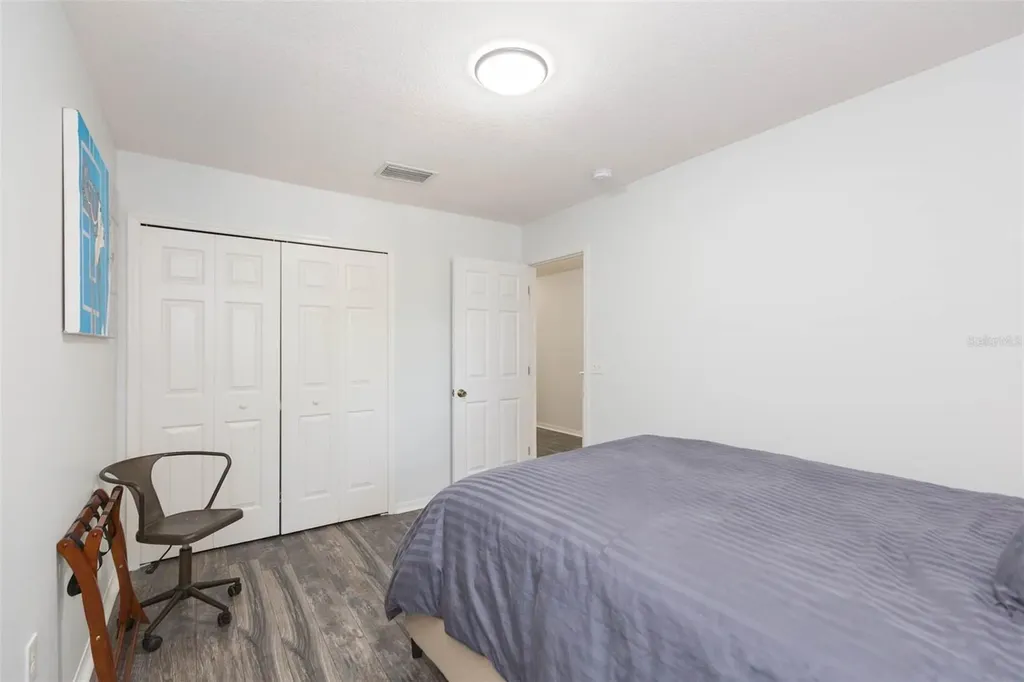 18136 Nassau Point Drive Tampa FL 33647