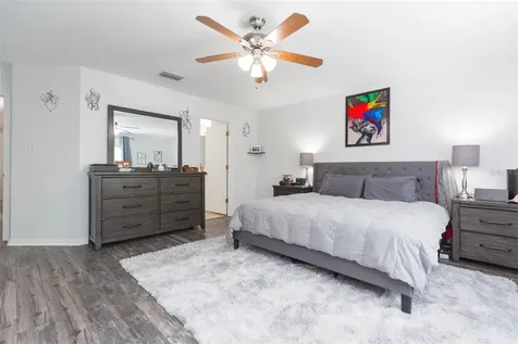 18136 Nassau Point Drive Tampa FL 33647