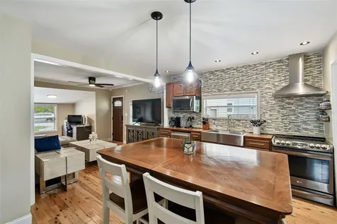 1722 Albemarle Road Clearwater FL 33764