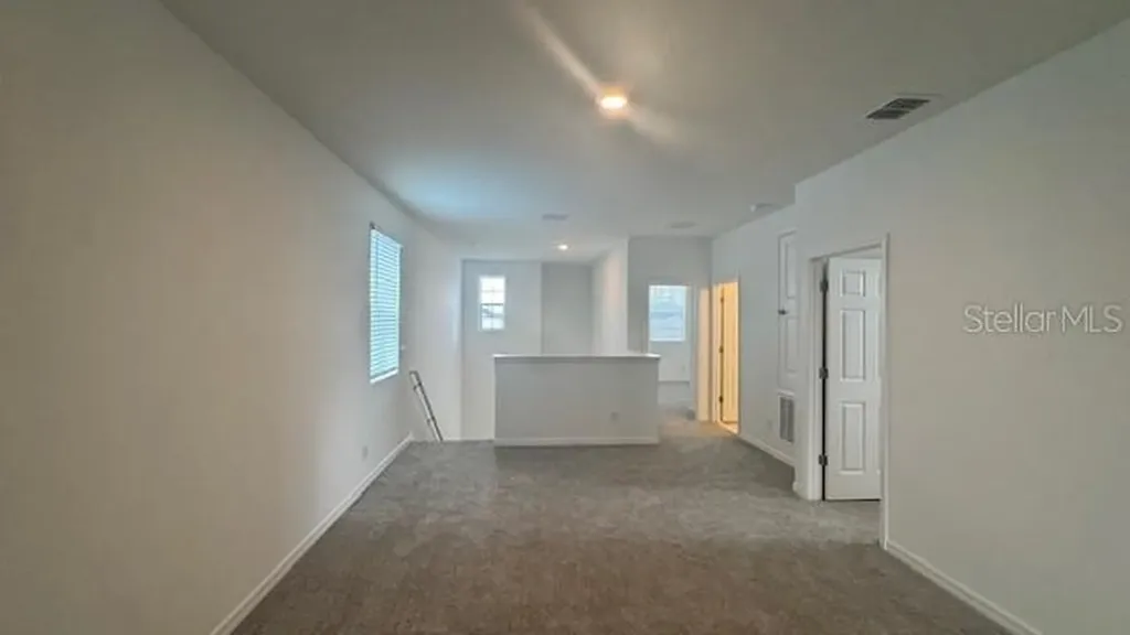 404 Oak Flat Alley Groveland FL 34736