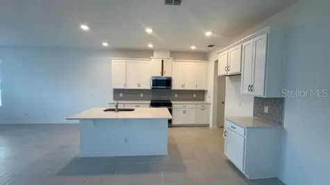 404 Oak Flat Alley Groveland FL 34736