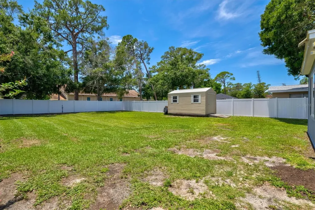 2432 Aspinwall Street Sarasota FL 34237
