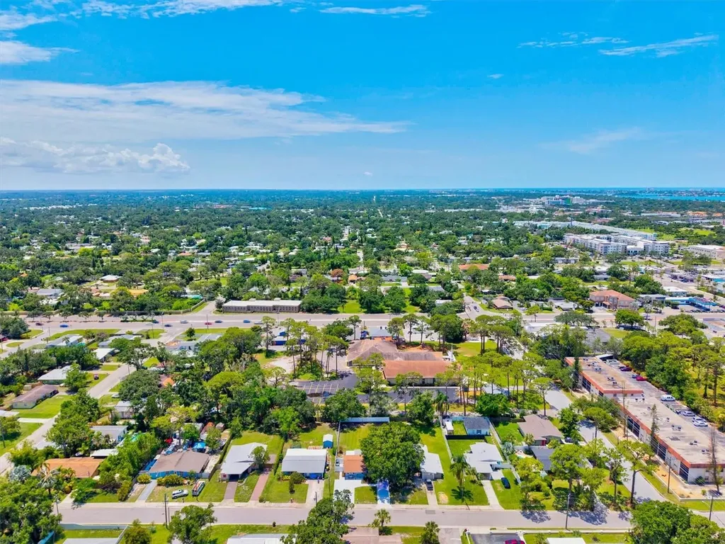 2432 Aspinwall Street Sarasota FL 34237