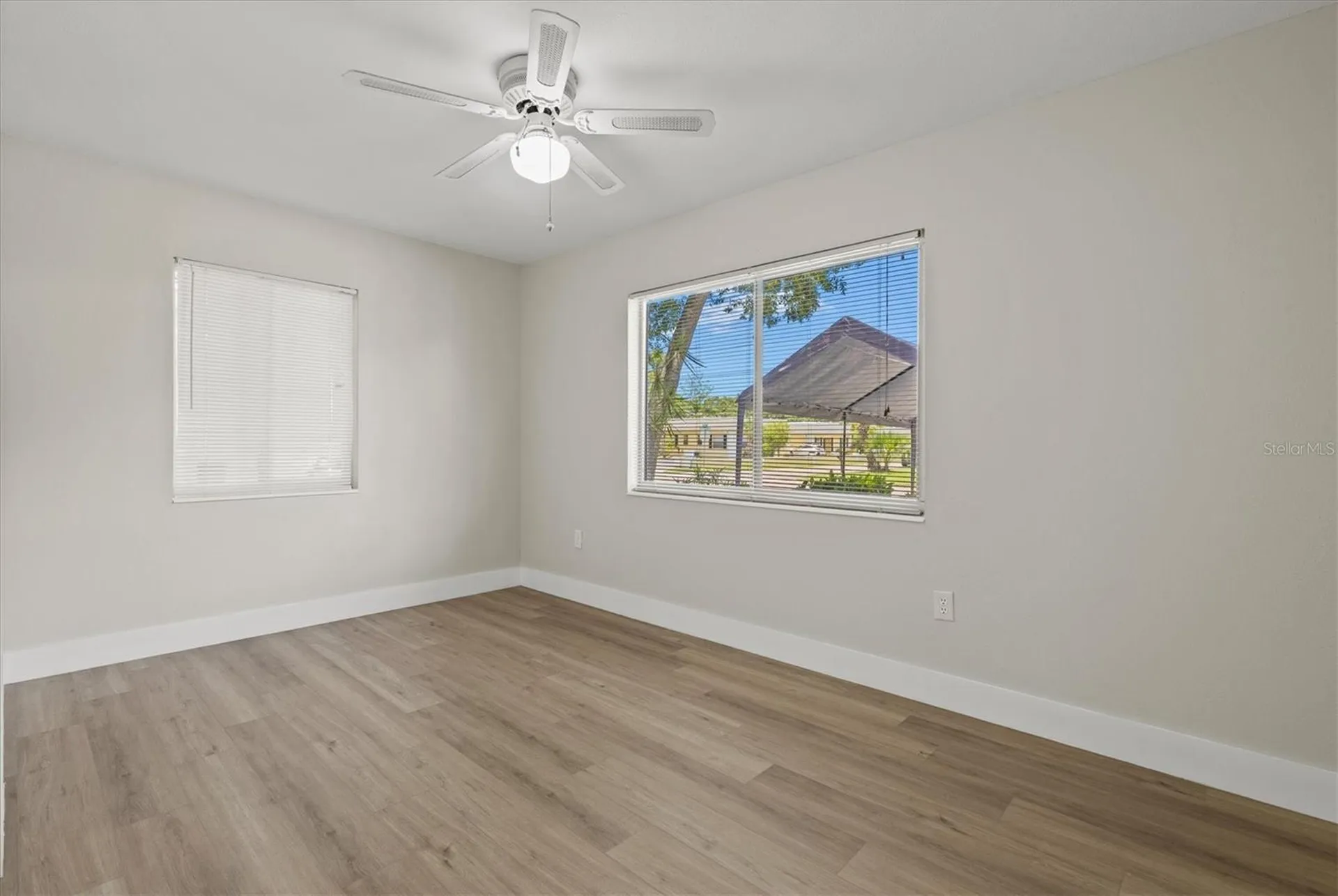 2432 Aspinwall Street Sarasota FL 34237