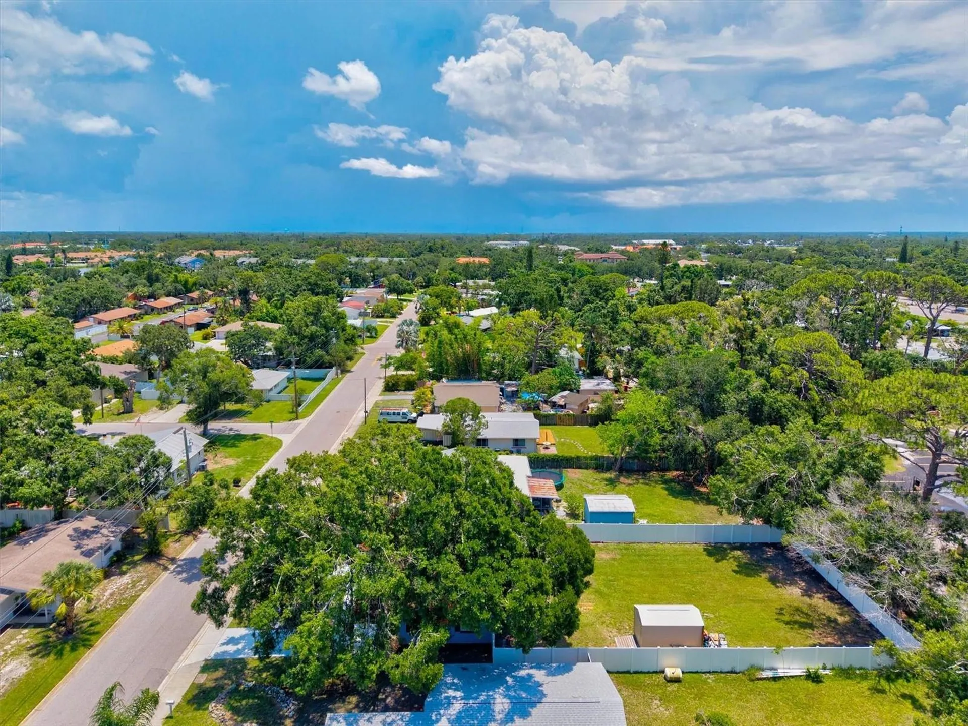 2432 Aspinwall Street Sarasota FL 34237