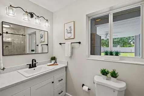 2432 Aspinwall Street Sarasota FL 34237
