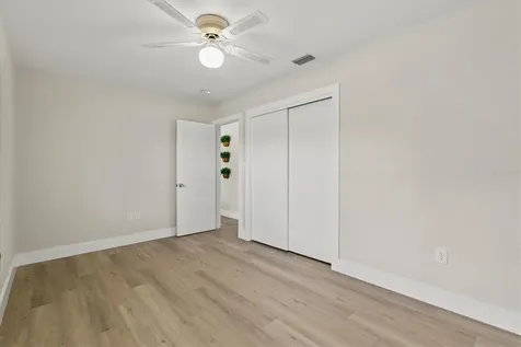 2432 Aspinwall Street Sarasota FL 34237
