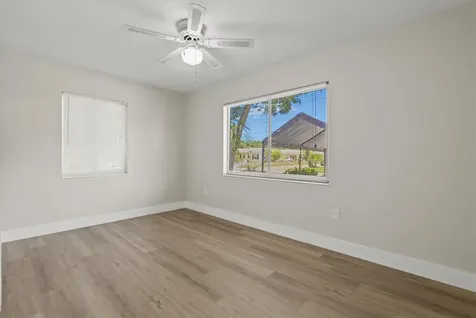 2432 Aspinwall Street Sarasota FL 34237