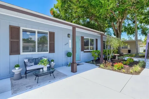 2432 Aspinwall Street Sarasota FL 34237