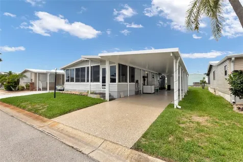 2100 Kings Highway Port Charlotte FL 33980