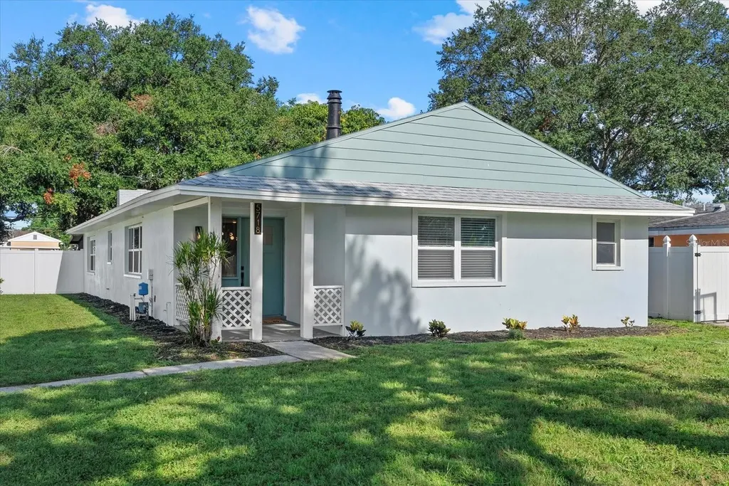 5718 Magnolia Street N St Petersburg FL 33703