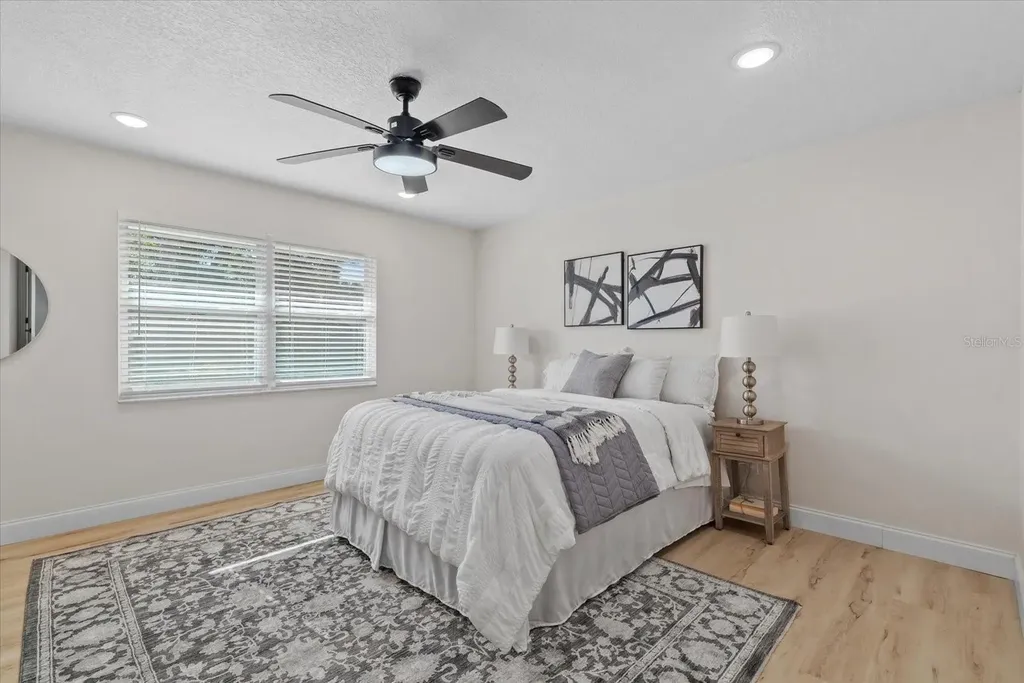 5718 Magnolia Street N St Petersburg FL 33703