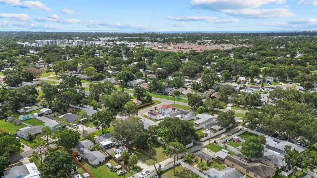 5718 Magnolia Street N St Petersburg FL 33703