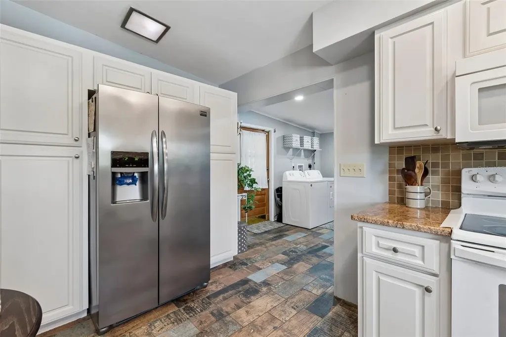 2110 Fairway Avenue S St Petersburg FL 33712