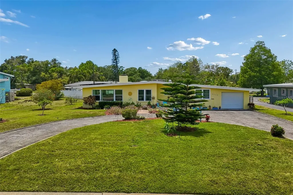 2110 Fairway Avenue S St Petersburg FL 33712