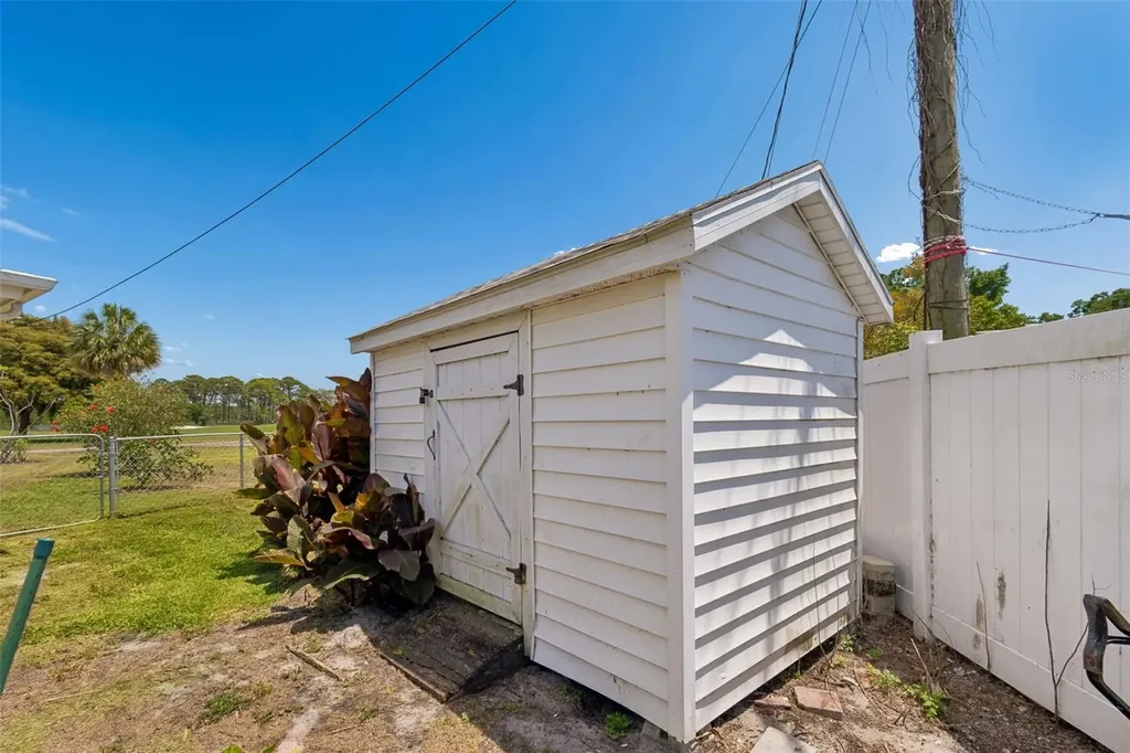 2110 Fairway Avenue S St Petersburg FL 33712