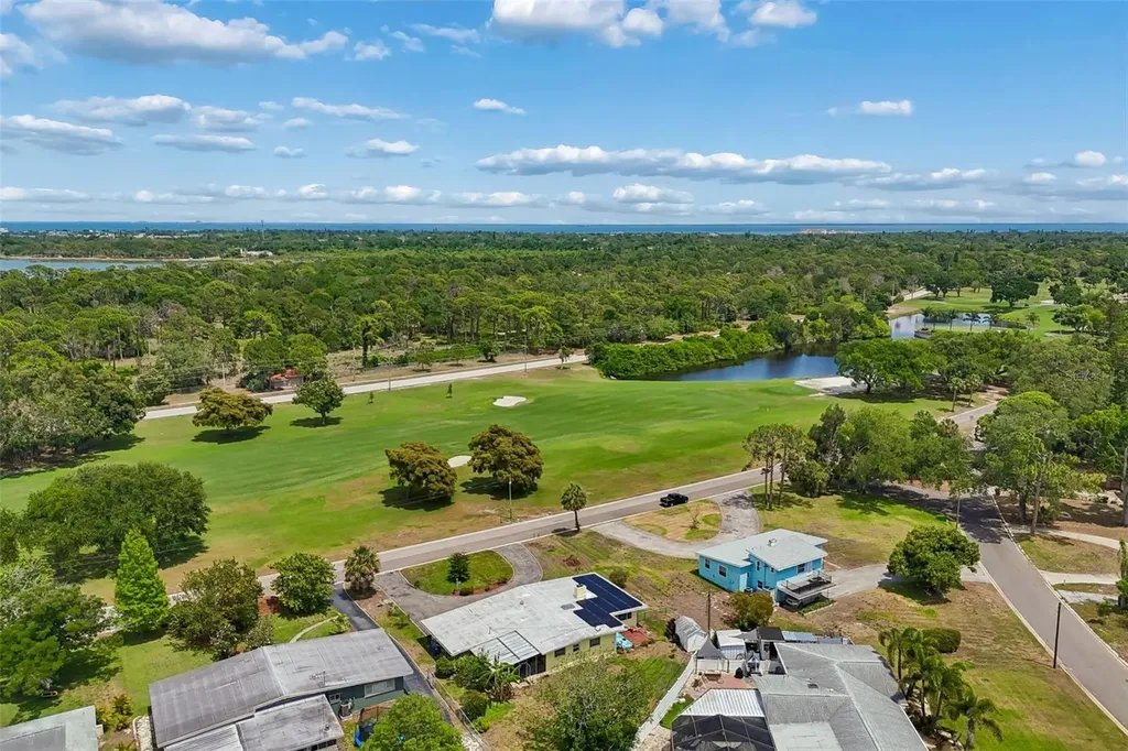 2110 Fairway Avenue S St Petersburg FL 33712