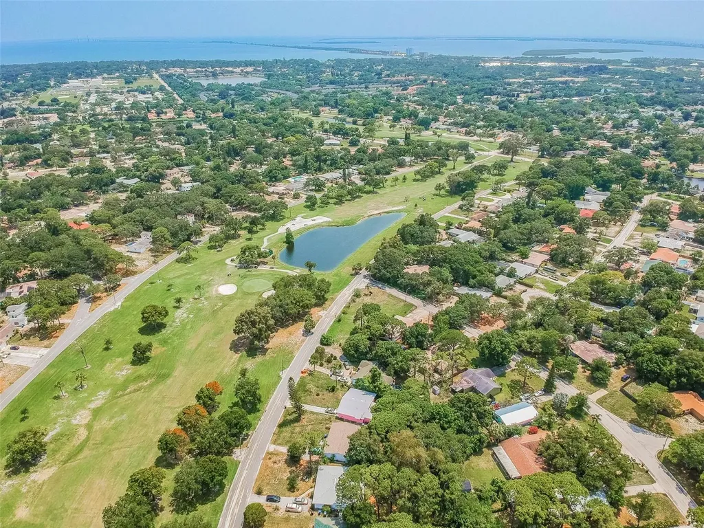 2110 Fairway Avenue S St Petersburg FL 33712