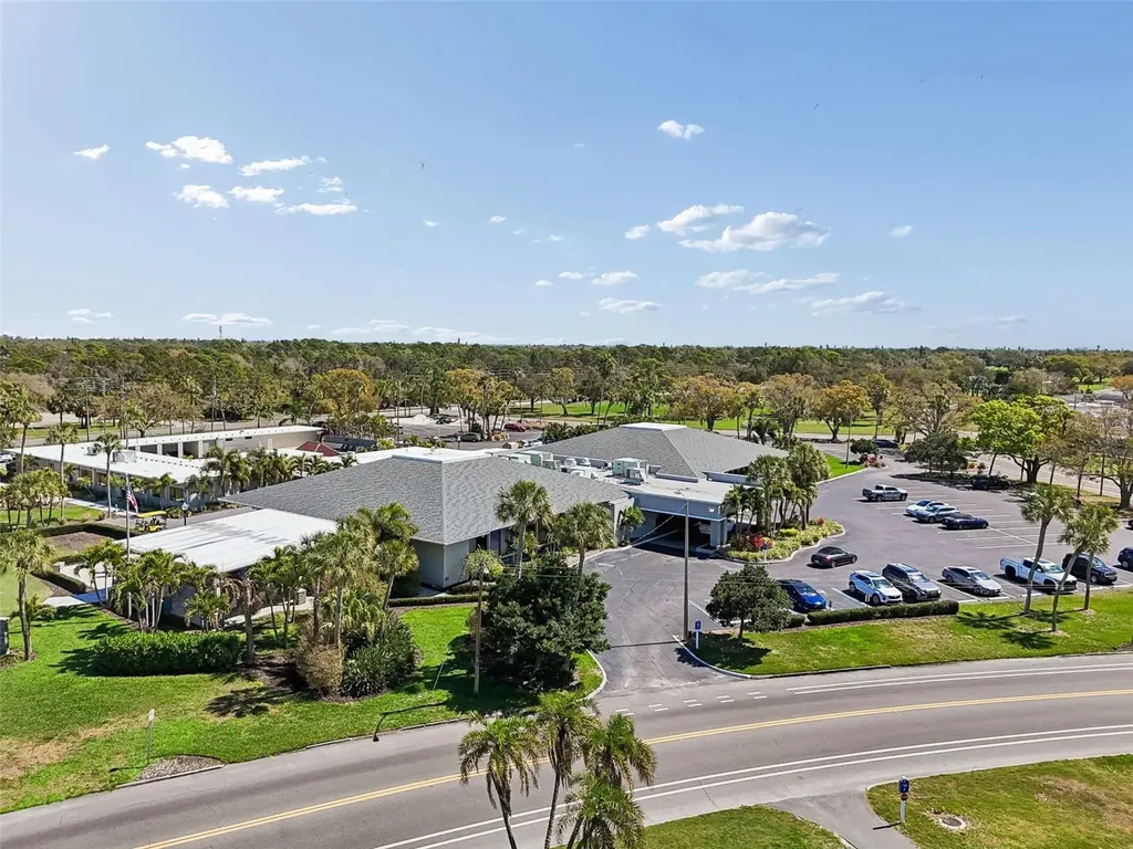 2110 Fairway Avenue S St Petersburg FL 33712