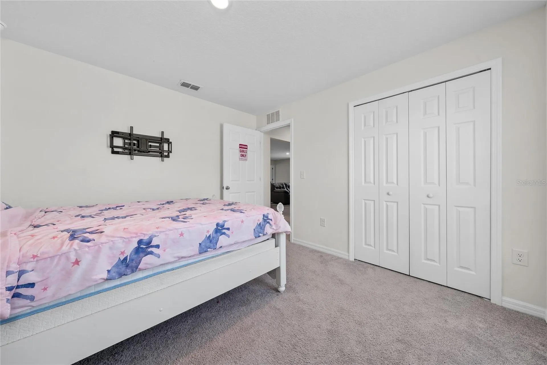 761 Parrot Court Kissimmee FL 34759