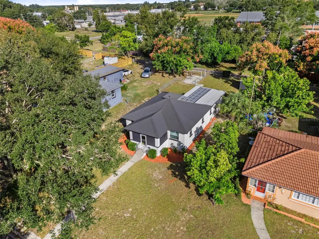 311 Osceola Avenue Lake Wales FL 33853