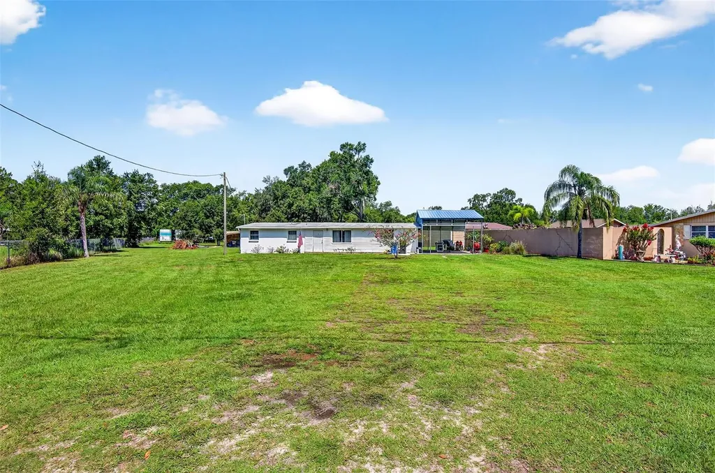 1105 Branch Acres Drive Plant City FL 33565