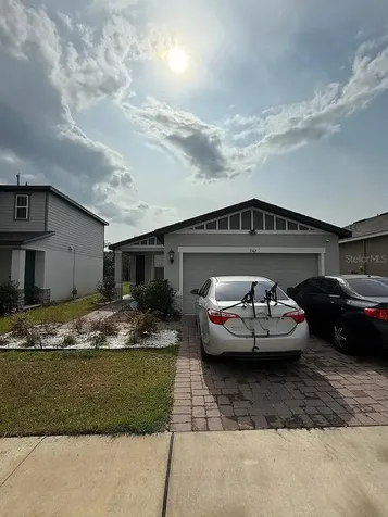 3342 Curlew Avenue Leesburg FL 34748