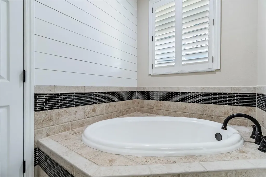 539 Treviso Drive Apollo Beach FL 33572